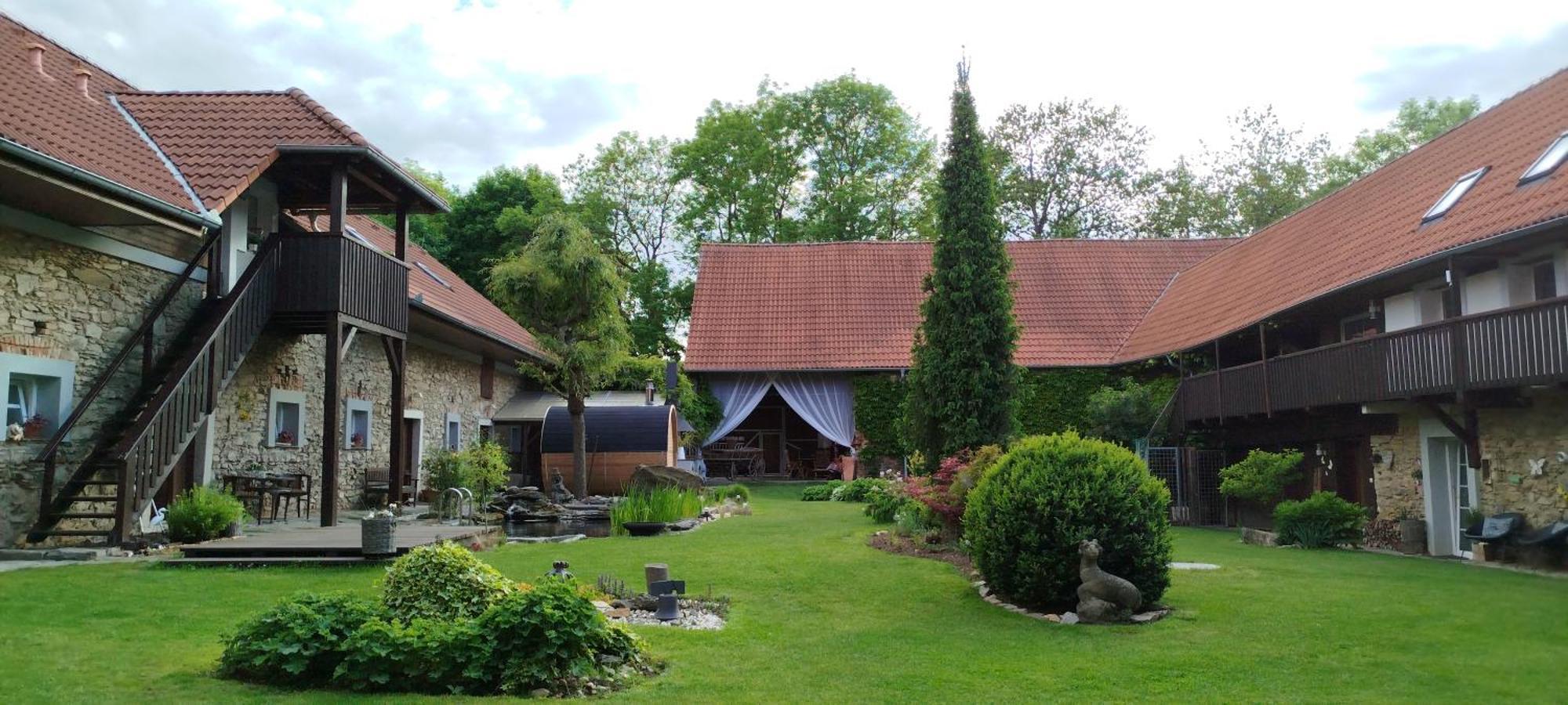 Statek Kloubek Lägenhet Chabičovice Exteriör bild